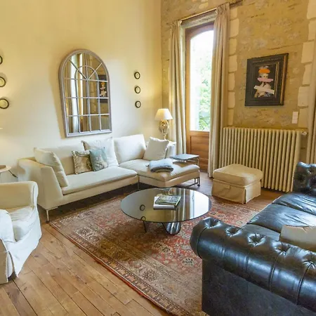 فيلة Petit Chateau Le Bouge, Entire House - Entier *